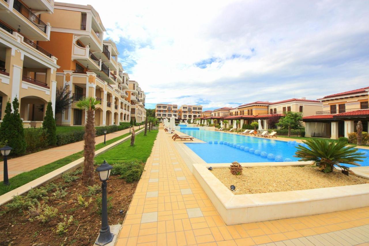 Green Life Beach Resort Apartment Sozopol Exterior photo